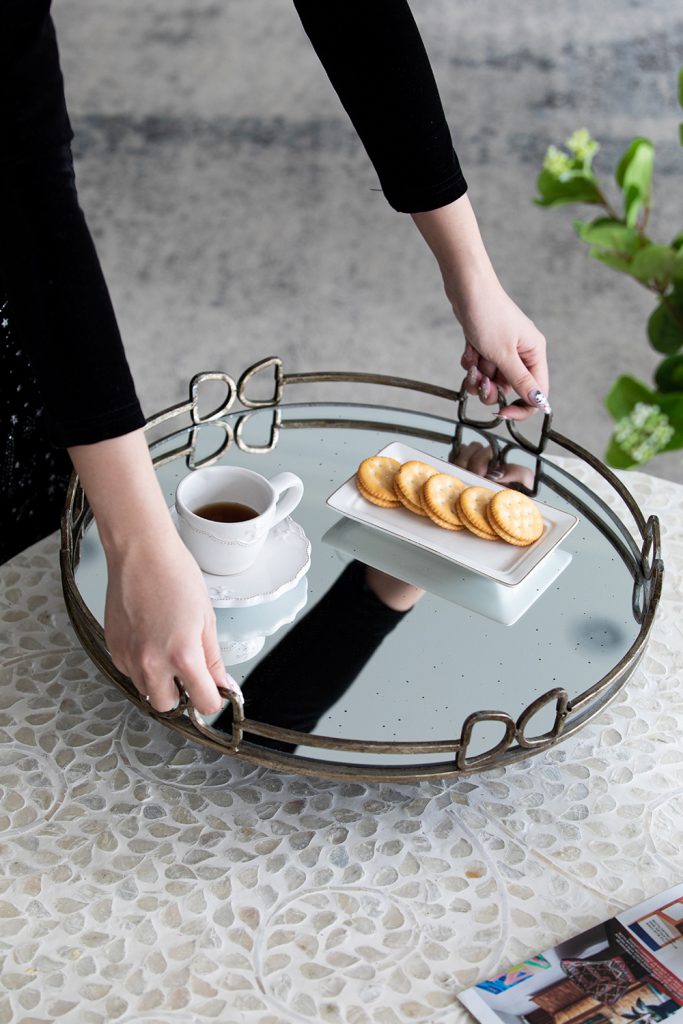 Silver, Round Mirrored Tray