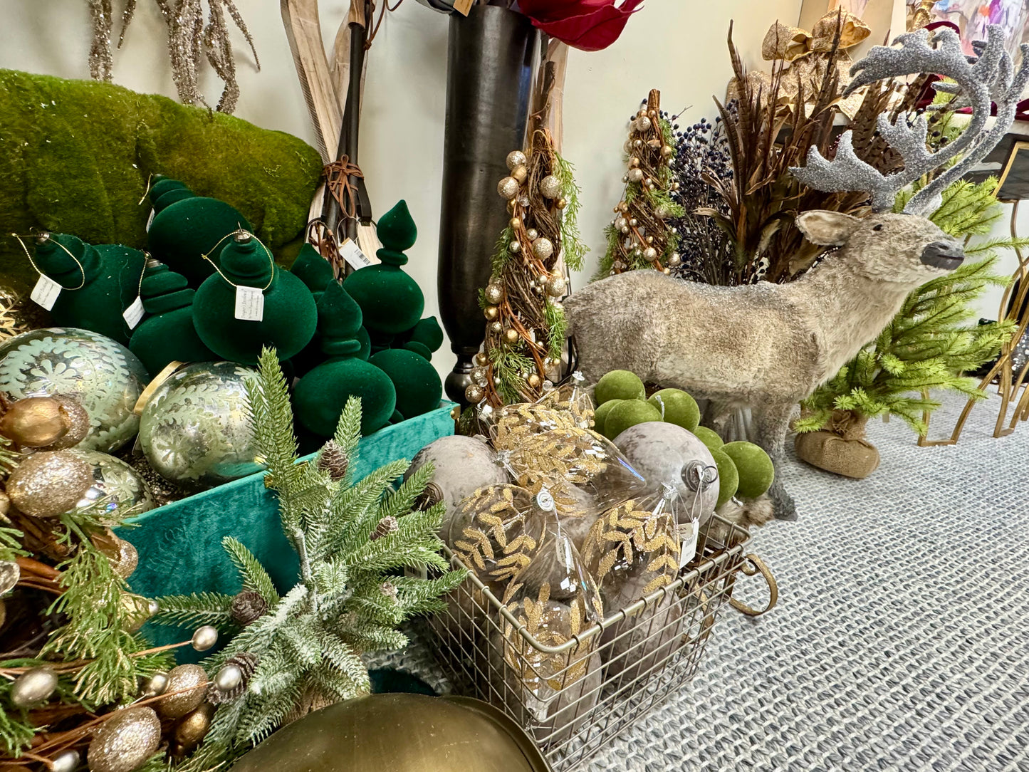 Gold Beaded Leaf Ornament