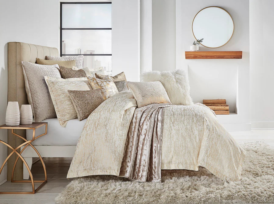 King Ivory and Gold Duvet Set